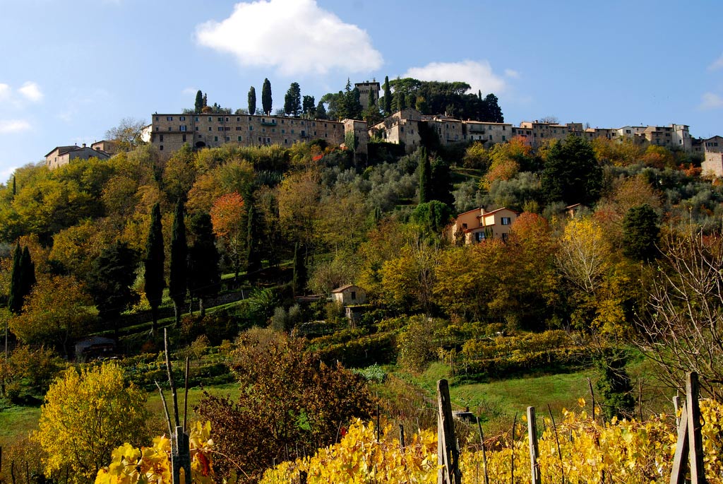 Borgo di Cetona in val di Chiana