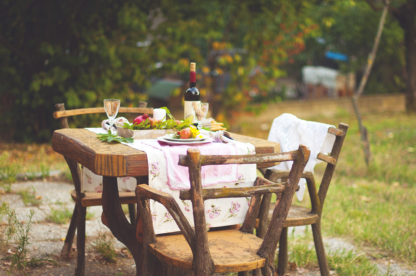 Lunch with Tuscan red wine