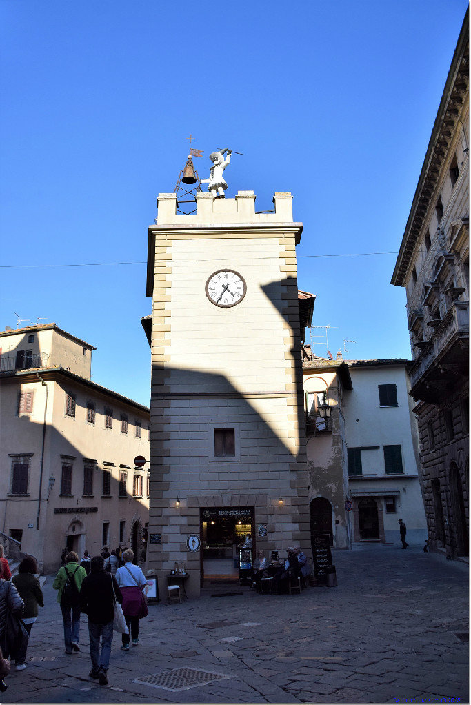 Storia della Torre di Pulcinella di Montepulciano