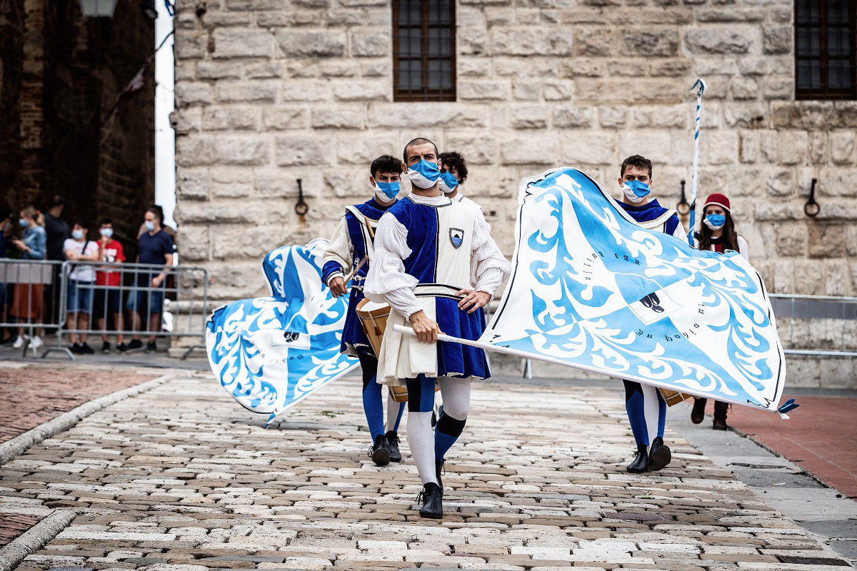 History of Montepulciano Contrada