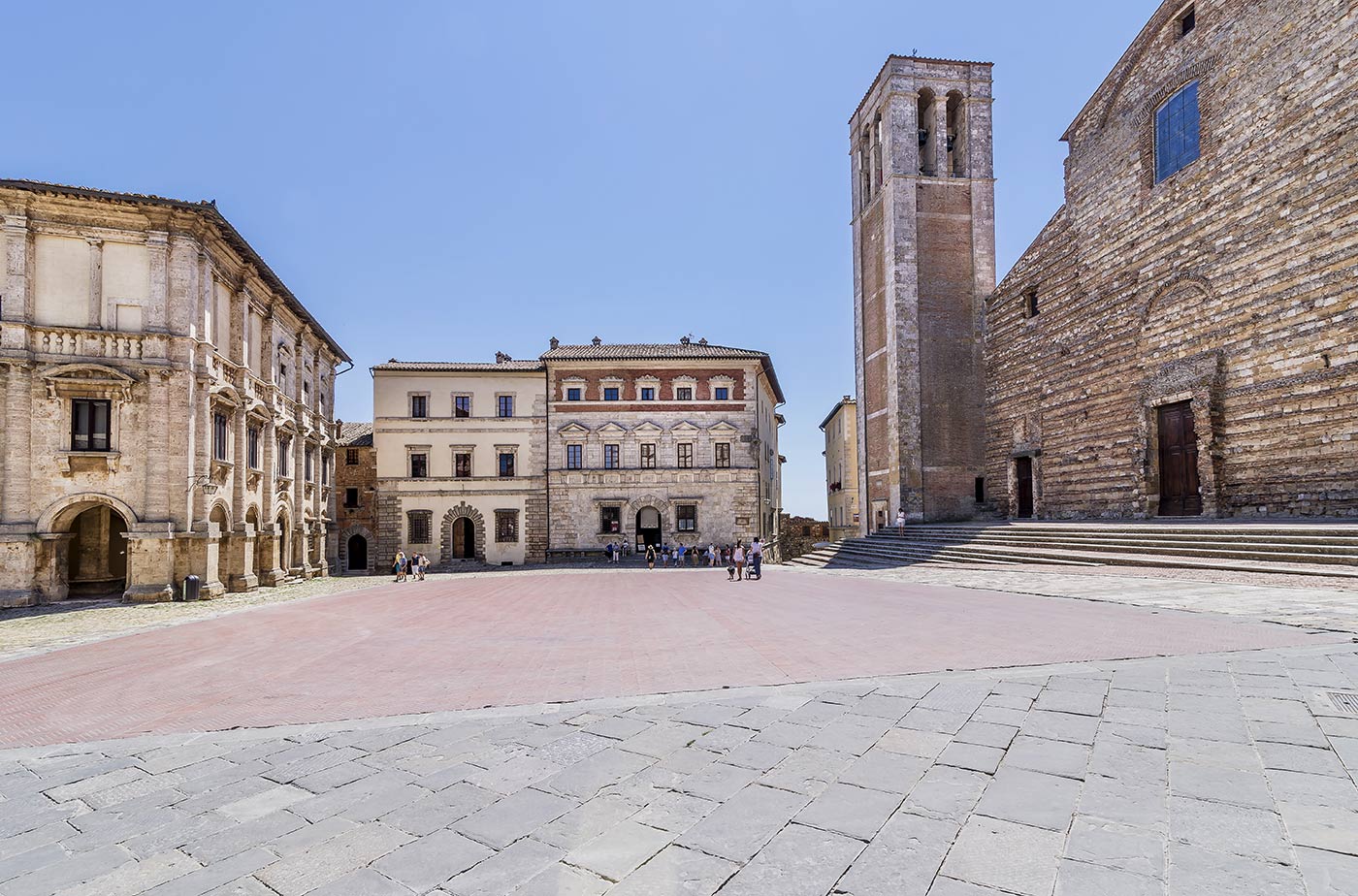 Perché gli abitanti di Montepulciano si chiamano poliziani