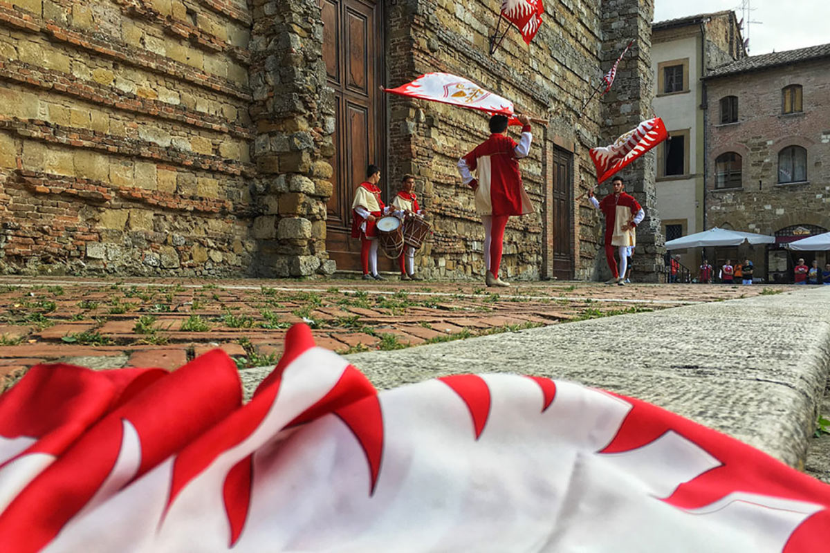 Nobil Contrada di San Donato anecdotes